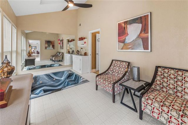 1061 Highway 92 N, Fayetteville, GA 30214