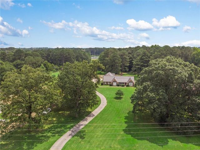 1061 Highway 92 N, Fayetteville, GA 30214