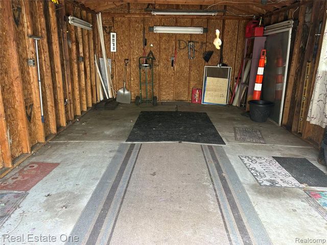 1843 Buckingham Avenue, Lincoln Park, MI 48146
