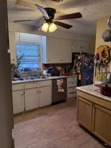 201 Inglewood Drive, Warner Robins, GA 31093