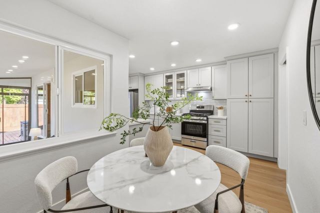 239 Prague Street, San Mateo, CA 94401