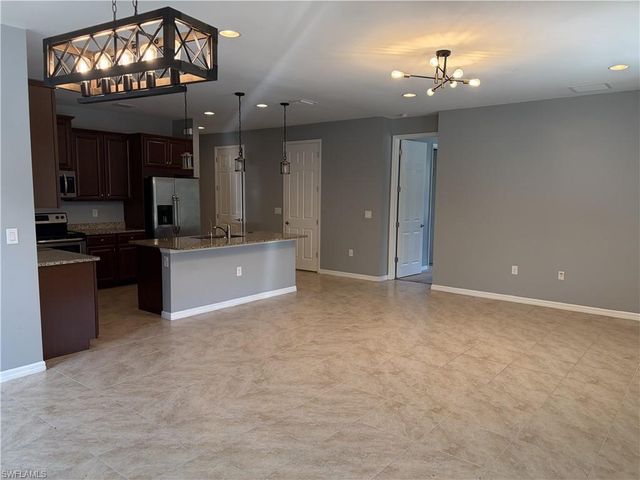 3272 Royal Gardens AVE, Fort Myers, FL 33916
