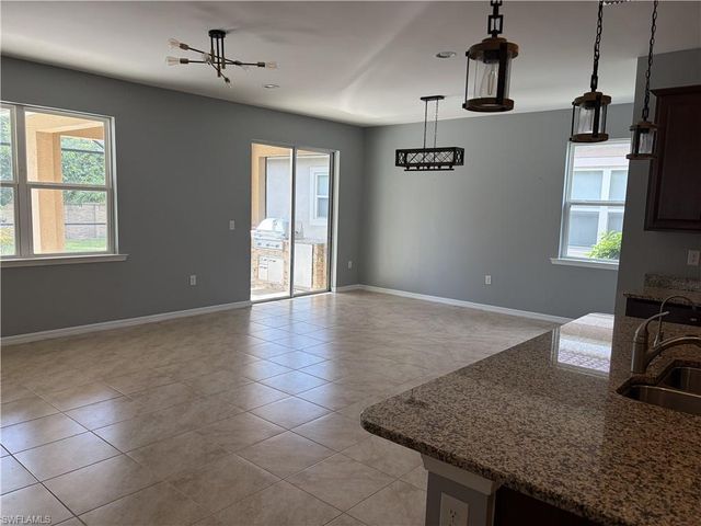 3272 Royal Gardens AVE, Fort Myers, FL 33916