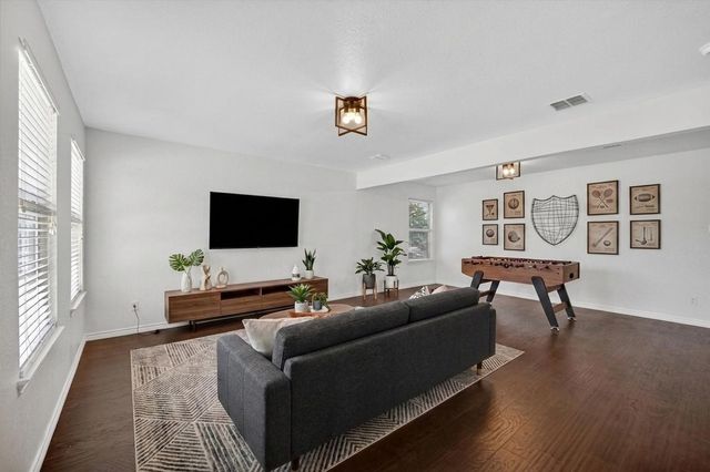 8208 Hidden Path Lane, Denton, TX 76210