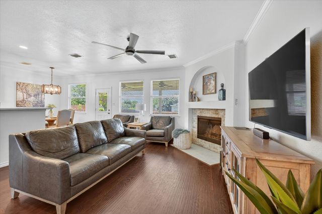 8208 Hidden Path Lane, Denton, TX 76210