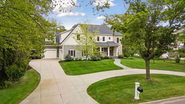 730 Lanewood Lane N, Plymouth, MN 55447