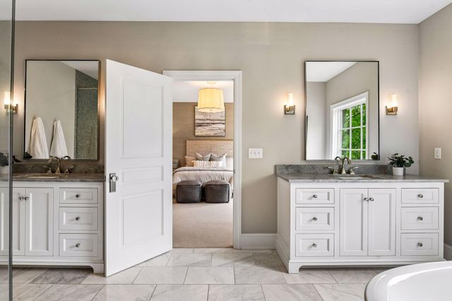 730 Lanewood Lane N, Plymouth, MN 55447