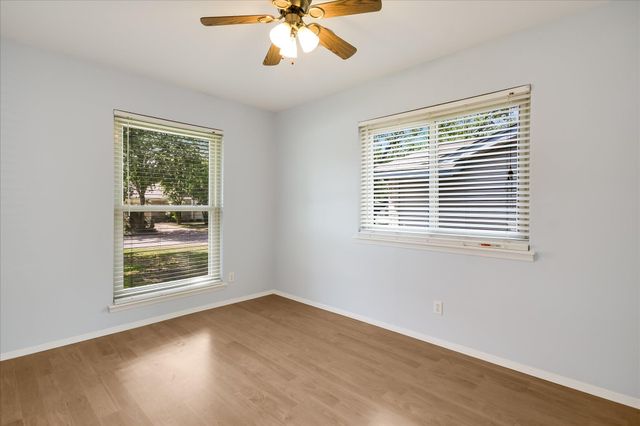 8012 Stillwood LN, Austin, TX 78757