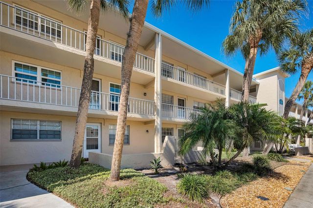 936 VIRGINIA STREET 201, Dunedin, FL 34698