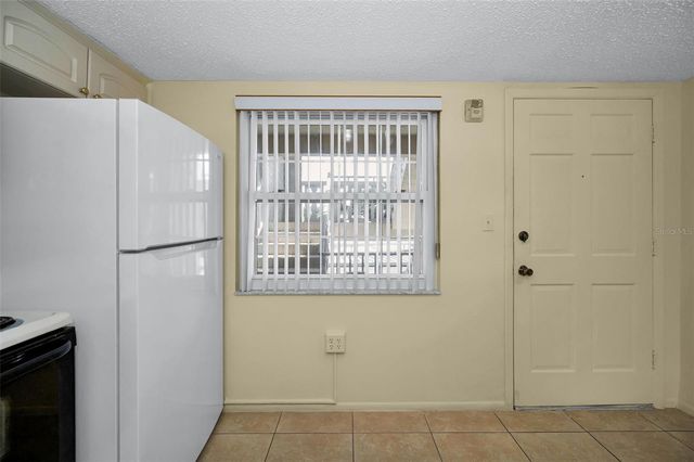 936 VIRGINIA STREET 201, Dunedin, FL 34698