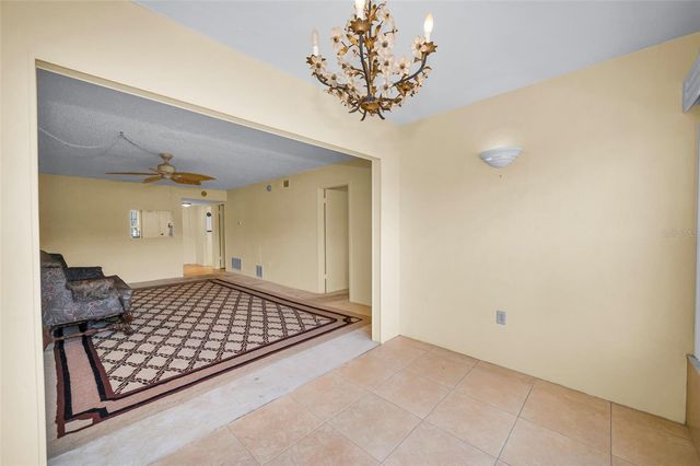 936 VIRGINIA STREET 201, Dunedin, FL 34698