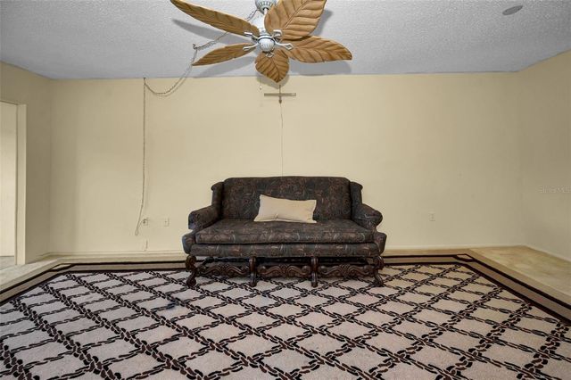 936 VIRGINIA STREET 201, Dunedin, FL 34698