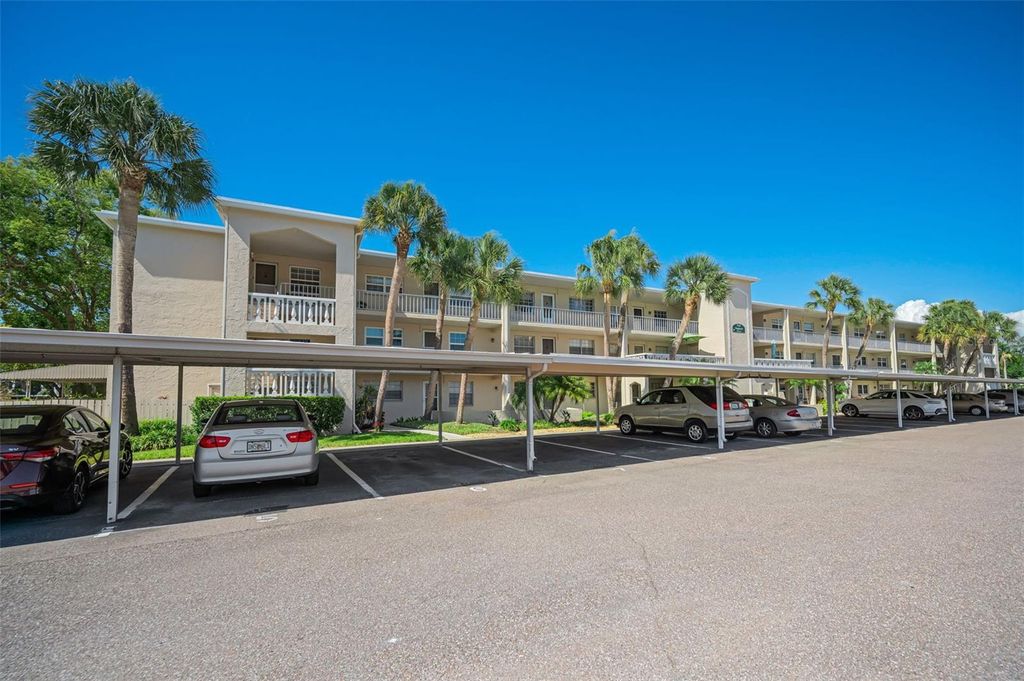 936 VIRGINIA STREET 201, Dunedin, FL 34698
