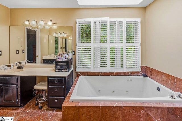 17 Misty Oaks Drive, Greer, SC 29651