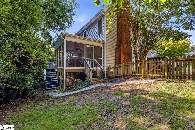 17 Misty Oaks Drive, Greer, SC 29651