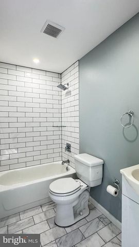 163 W PALMER ST, Philadelphia, PA 19122