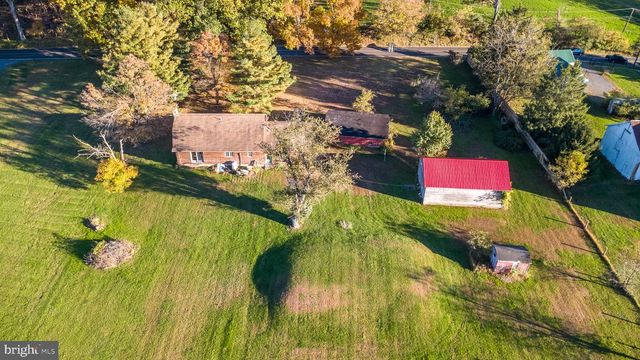 446 IRISH MEETINGHOUSE RD, Perkasie, PA 18944