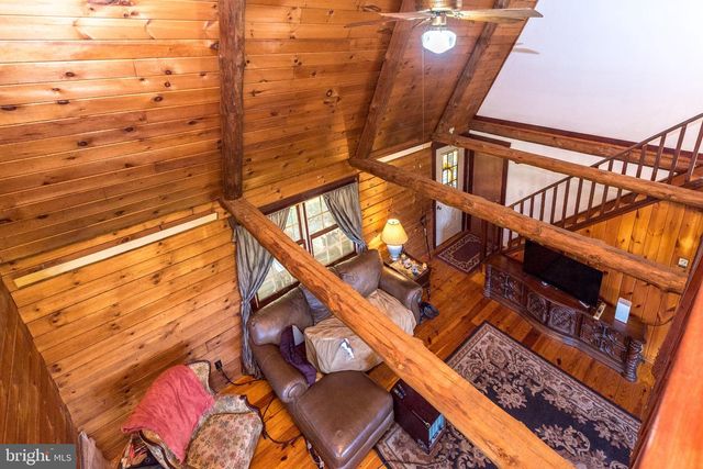 446 IRISH MEETINGHOUSE RD, Perkasie, PA 18944