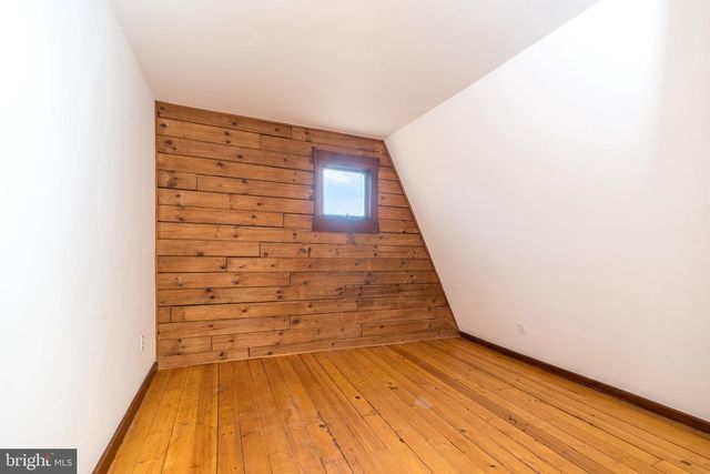 446 IRISH MEETINGHOUSE RD, Perkasie, PA 18944