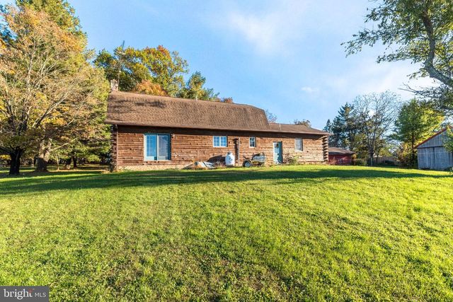 446 IRISH MEETINGHOUSE RD, Perkasie, PA 18944