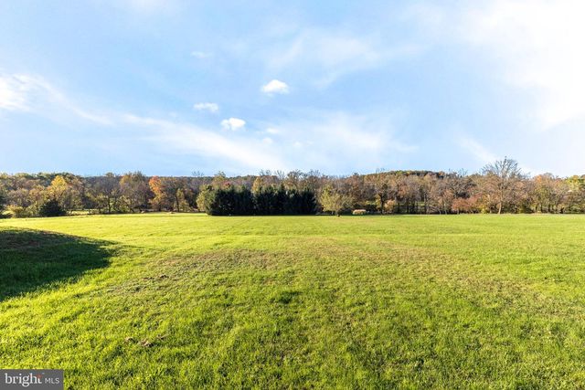 446 IRISH MEETINGHOUSE RD, Perkasie, PA 18944