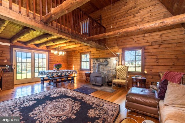 446 IRISH MEETINGHOUSE RD, Perkasie, PA 18944