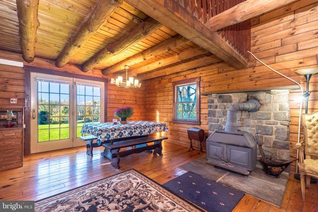 446 IRISH MEETINGHOUSE RD, Perkasie, PA 18944