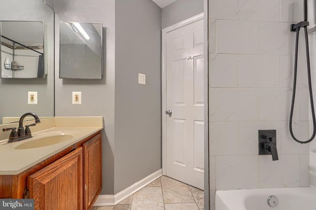 35 ROGER CT, Parkville, MD 21234