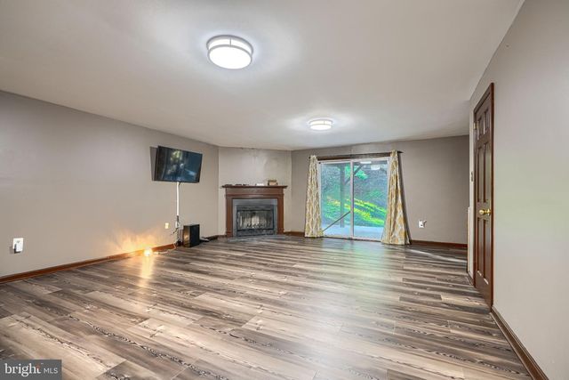 35 ROGER CT, Parkville, MD 21234