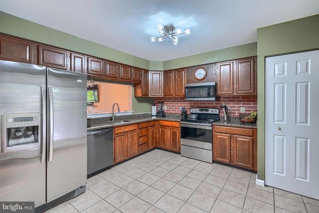 35 ROGER CT, Parkville, MD 21234