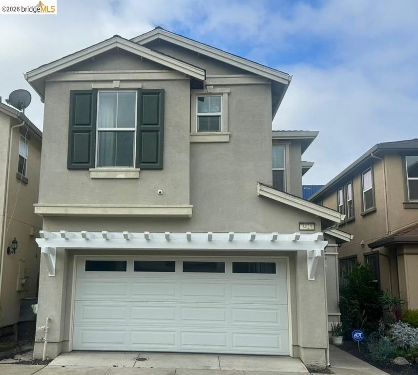 9421 Dunbar Dr, Oakland, CA 94603
