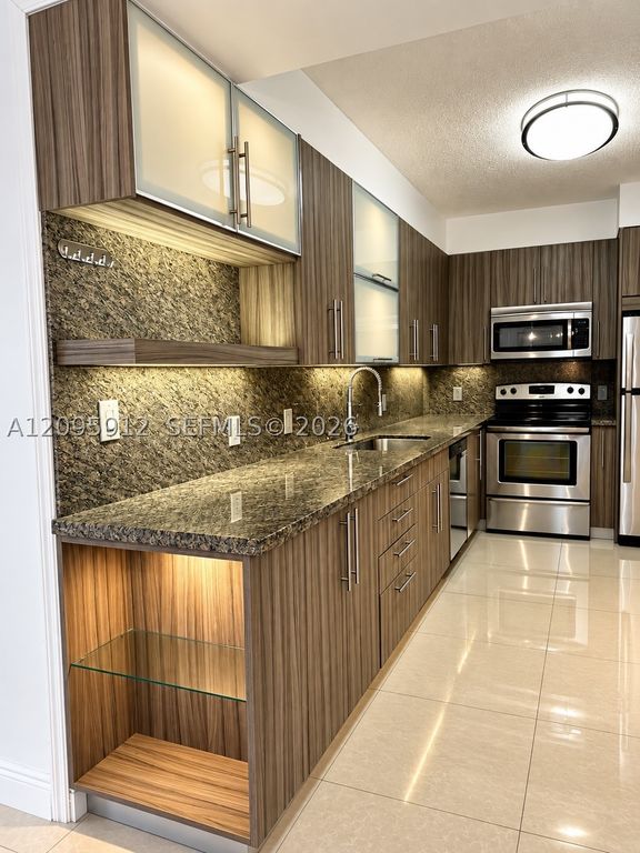 10185 Collins Ave 203, Bal Harbour, FL 33154