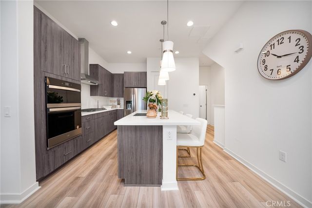 211 Baluster, Irvine, CA 92618