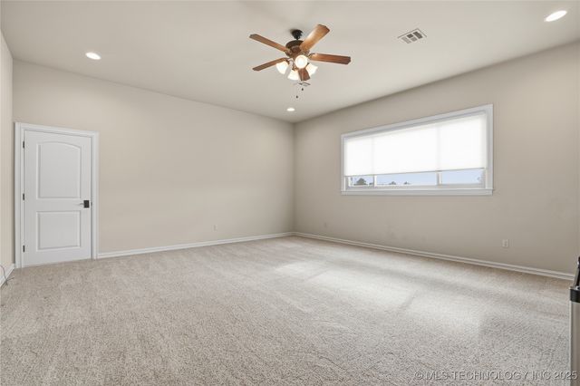 6624 E 133rd Street S, Bixby, OK 74008