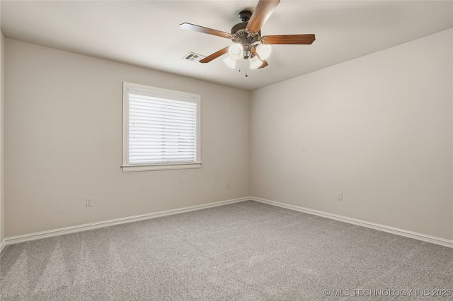 6624 E 133rd Street S, Bixby, OK 74008