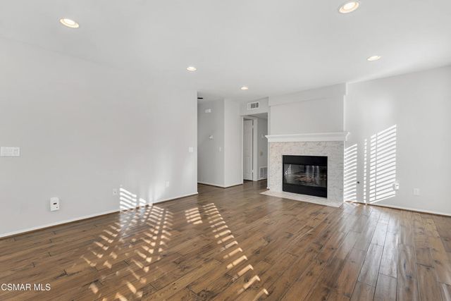 487 Bernini Court, Oak Park, CA 91377