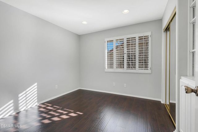 487 Bernini Court, Oak Park, CA 91377