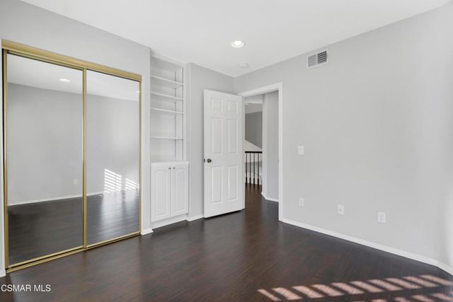 487 Bernini Court, Oak Park, CA 91377