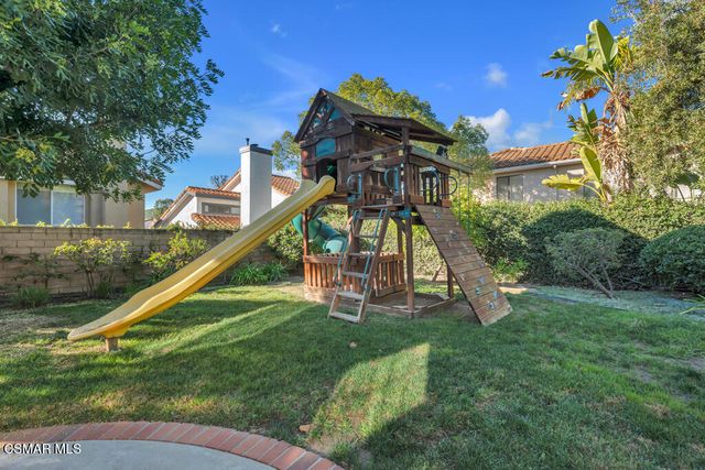 487 Bernini Court, Oak Park, CA 91377
