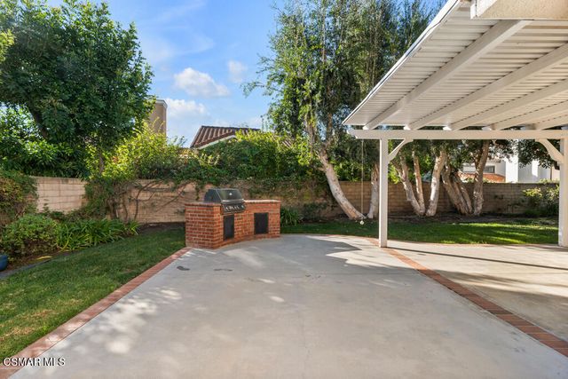 487 Bernini Court, Oak Park, CA 91377