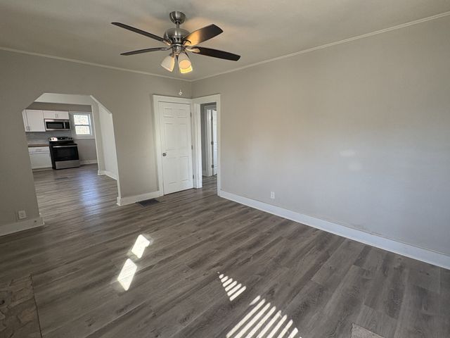 1236 W Commerce St, Lewisburg, TN 37091