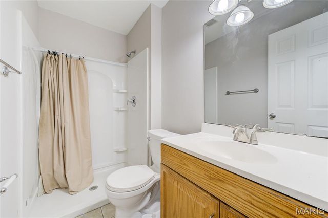2200 Willott Road I, St Peters, MO 63376