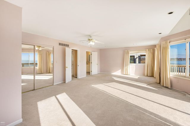 35610 Jeffers Court, Harrison Township, MI 48045