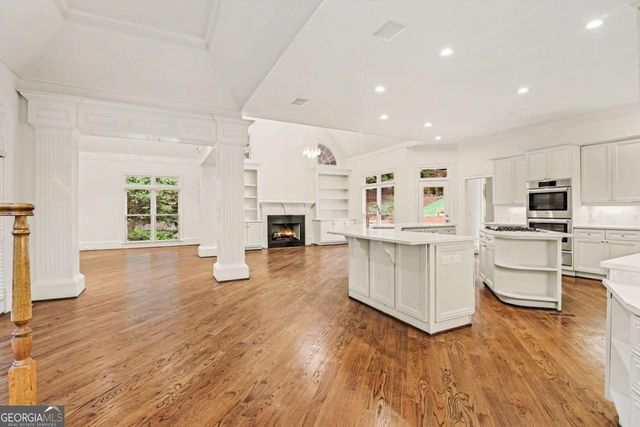 5950 Long Island Drive NW, Atlanta, GA 30328