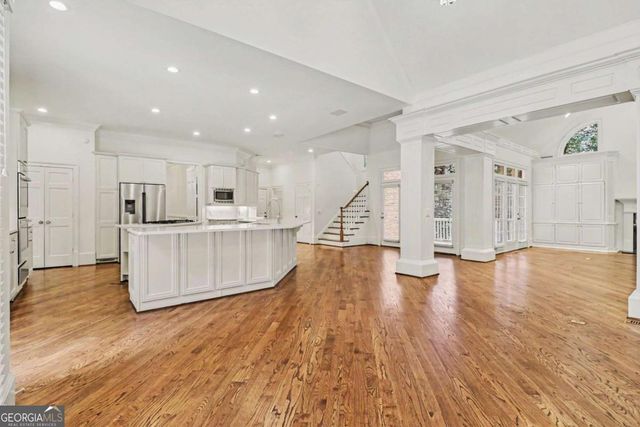 5950 Long Island Drive NW, Atlanta, GA 30328