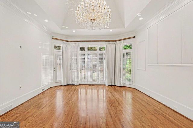 5950 Long Island Drive NW, Atlanta, GA 30328