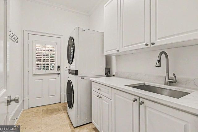 5950 Long Island Drive NW, Atlanta, GA 30328