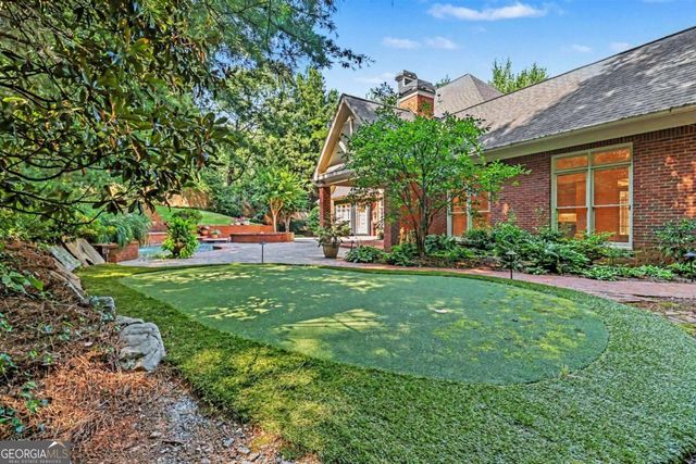 5950 Long Island Drive NW, Atlanta, GA 30328