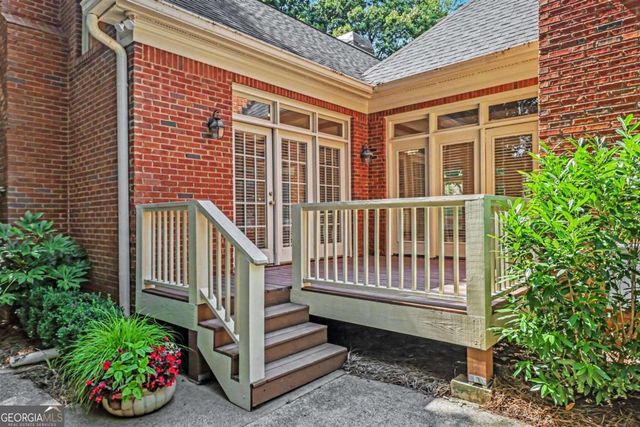 5950 Long Island Drive NW, Atlanta, GA 30328