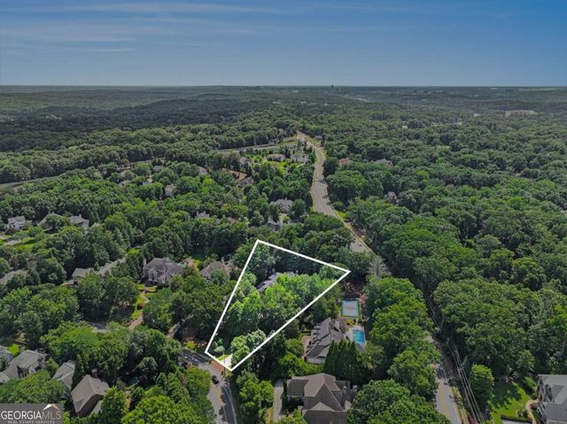 5950 Long Island Drive NW, Atlanta, GA 30328